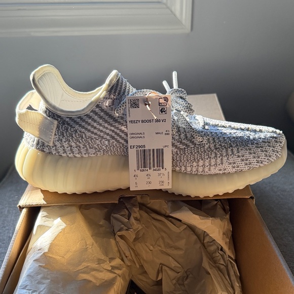 adidas gazelle silver green womens Adidas Yeezy Boost 350 V2 'Bone Mens'